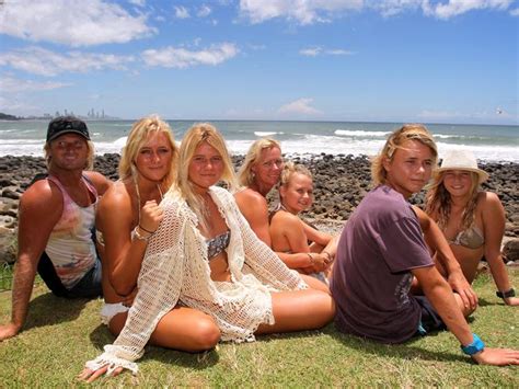 Holly Coffey Ellie Coffey The Surfing Sisters Dubbed The ‘kardashians Of Australia