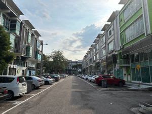 Danga Utama 3 Storey Endlot Sutera For Sale RM2 200 000 By JIN CHONG