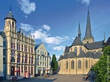 Willibrordi-Dom und Historische Rathausfassade in Wesel ~ Niederrhein ...