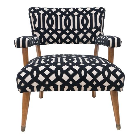 Black And White Print Accent Chair Larrysolberg