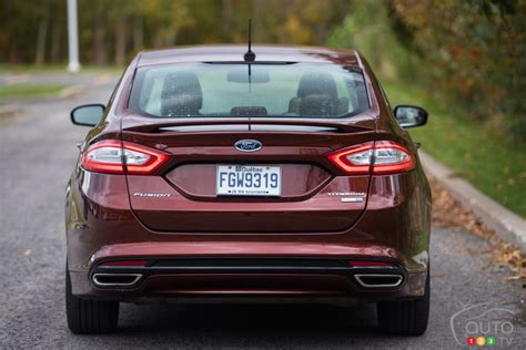 2016 Ford Fusion Titanium Pictures On Auto123tv