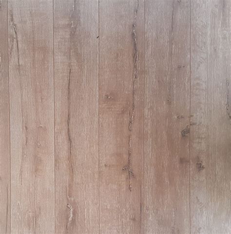 Classic Laminate Milan Oak Flooring 1215mm X 194mm X 123mm 16m2 Per