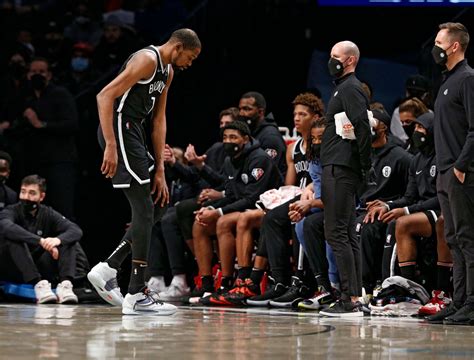 Kevin Durant Leaves Nets Game With Sprained Left Knee