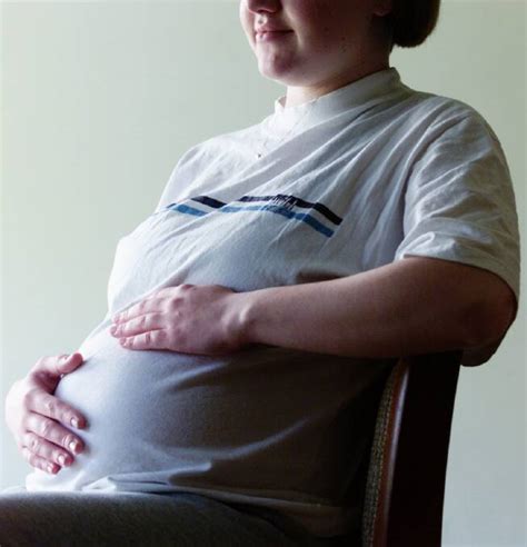 tasmania s teen pregnancy rate high despite trend to older motherhood the advocate burnie tas