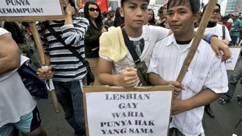 Pengaduan Perempuan Transgender Ke Komnas Perempuan Tinggal Di Kos