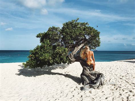 Best Beaches In Aruba Couples Coordinates Travel Blog