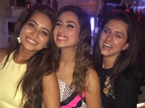 Sargun Mehtas Extended Birthday Celebrations With Her Girl Gang