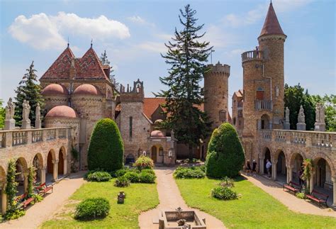 25 Best Hungarian Castles Palaces And Manor Houses Photos Castle