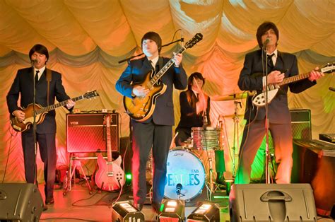 Andrew Fowler Photography Beatles Themed Wedding Liz And Dylan