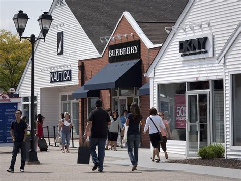 Woodbury Commons Ny Outlets