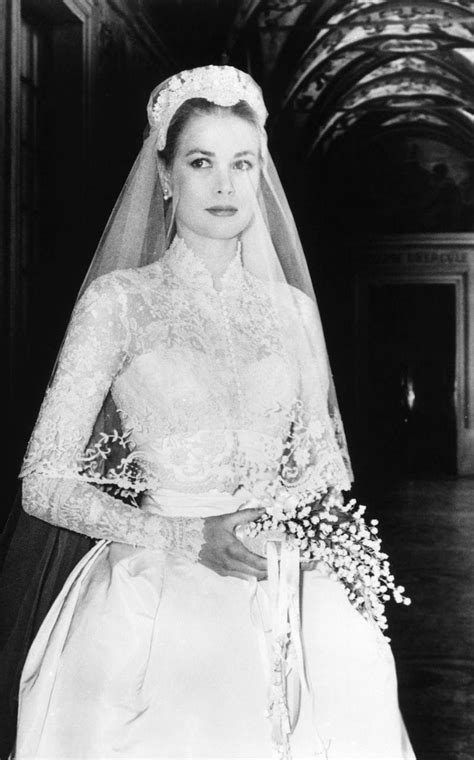 Why Grace Kellys Wedding Dress Still Looks Impeccable 60 Years On