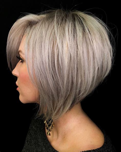 50 Stacked Bob Haircuts Youll Be Dying To Try In 2021 Hair Adviser