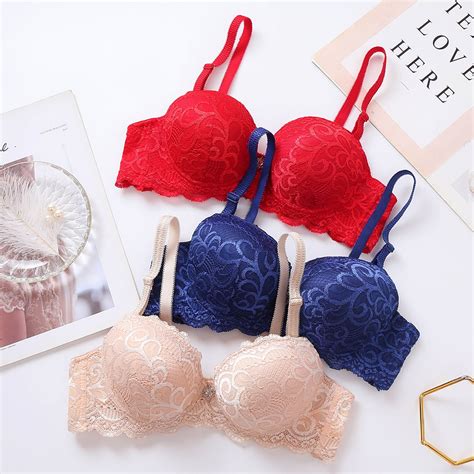 Alicias Secret Floral Lace Wireless Bra V3 Progress Socks