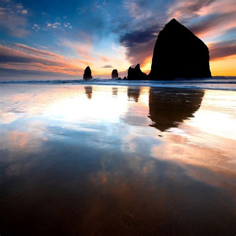 Cannon Beach, Oregon | Cannon Beach, Oregon | Cannon beach oregon, Beautiful sunset, Cannon beach