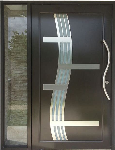 Ver más ideas sobre diseño de puertas modernas, puertas de metal, puertas de aluminio. puerta entrada | Diseño de puertas modernas, Puertas de ...