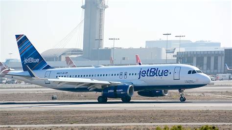 Jetblue Airways Sharklets Airbus A320 200 N807jb Landing At Lax
