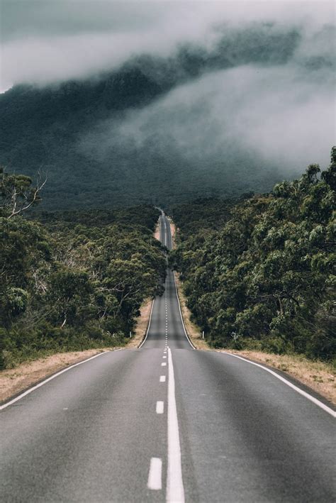 Road Map Pictures Download Free Images On Unsplash