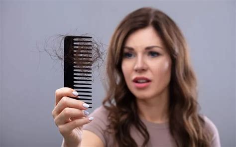 3 Health Issue That Cause Hair Loss And Their Treatments