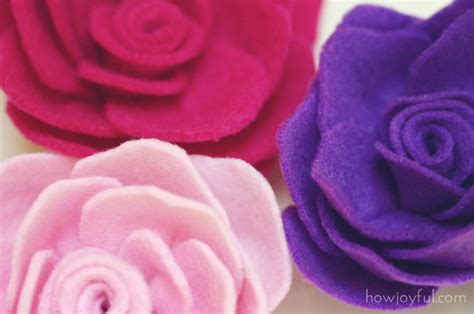 Felt Rose Tutorial And Pattern Felt Flowers Patterns Felt Patterns