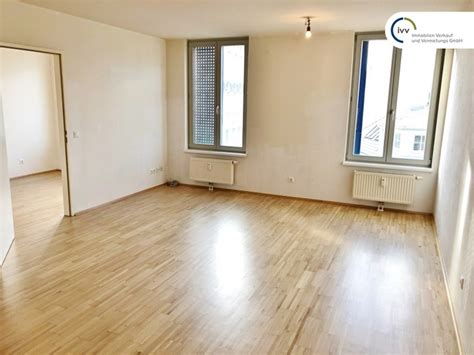 20 m², besonders hervorzuheben sind die 3 großen fenster, welche zu jeder tageszeit licht spenden. Praktische 2-Zimmer-Wohnung 1090 Wien - Mietwohnung Wien