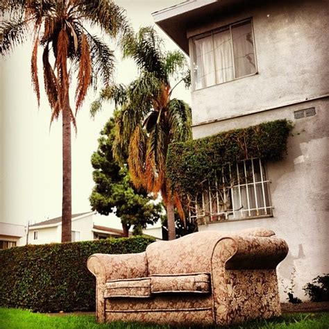 Abandoned Sofas Of Los Angeles Byesofala Writingruth Flickr