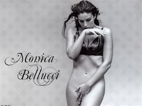 Monica Bellucci Monica Bellucci Wallpaper Fanpop Page The Best