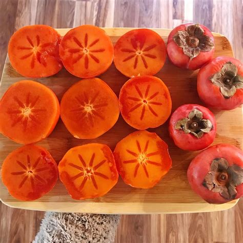 Youve Probably Seen Persimmons In Your Grocery Store And Wondered What