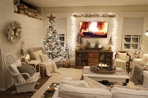 Cozy Christmas Living Room Night Tour