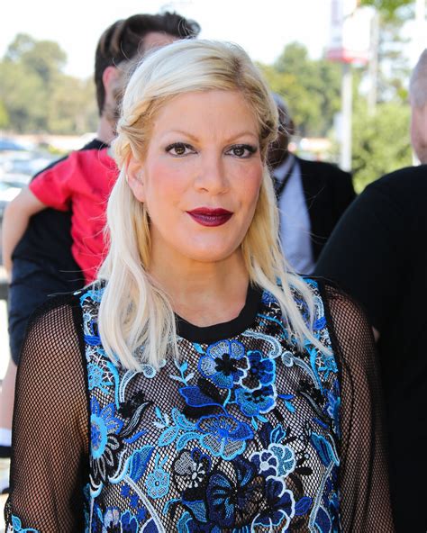 Tori Spelling Of Bh90210 Shares Sweet Throwback Pic With Brother Randy At Disneyland On His 41st