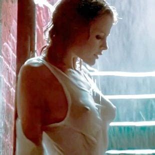 Kim Basinger Real Naked