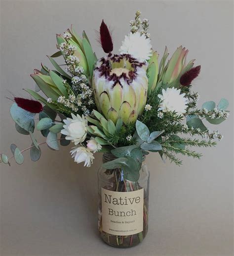 We are combining our talents to provide you with the very best floral delivery service in brisbane. Native Flower Posy | Small flower arrangements, Australian ...