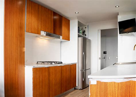Flat pack kitchens sydney supplies its own cut to size and edged cabinet doors as well as the tesrol, rogue, xtreme, polytec, formica and laminex cabinet doors. Kitchen Doors for Easy Cabinet Renovation with Sydney Doors