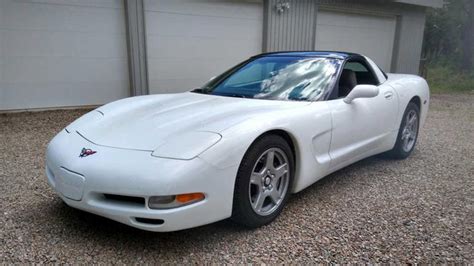 Here Are The Cheapest Chevrolet Corvettes For Sale On Autotrader