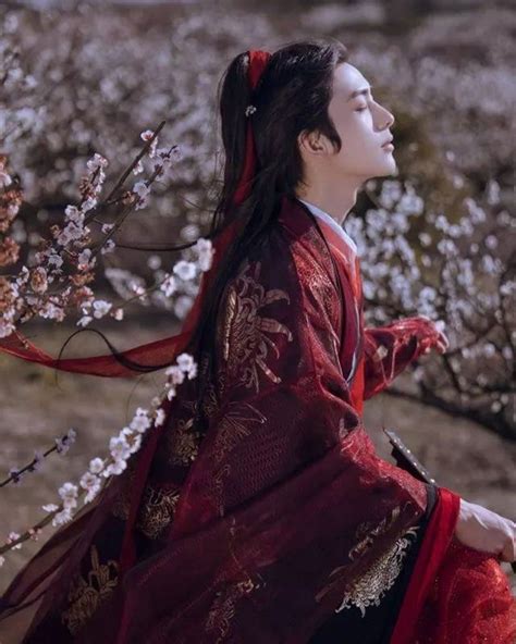 Top 10 Most Handsome Men In Hanfu 2021 Chinese Traditional Costume
