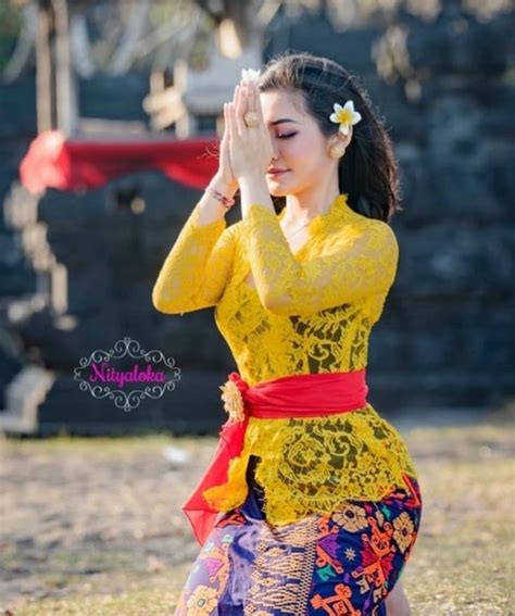 Kebaya Bali Mode Wanita Gadis Cantik Asia Wanita