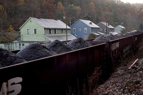 Photodocumentary By Les Stone Coal Mining In Appalachia