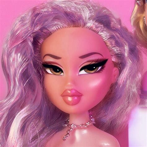 🖤 Bratz Doll Aesthetic Pink 2021