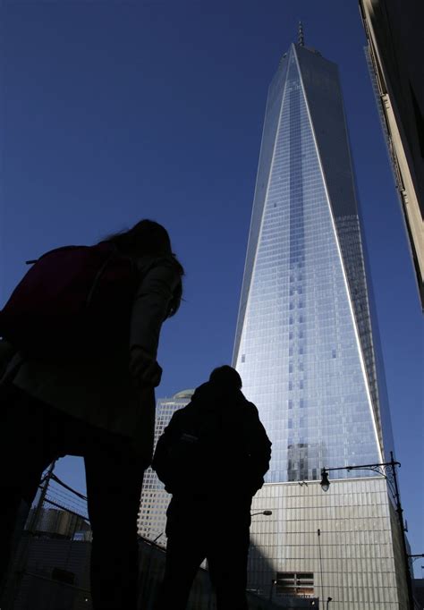 First Tenants Move Into One World Trade Center