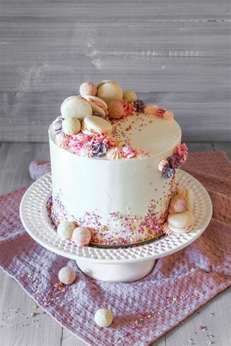Rezept für einen tollen kuchen zum 1. Geburtstagstorte | Rezept | Kuchen und torten, Tortendeko ...