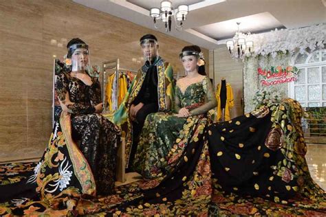 Batik merupakan salah satu warisan tradisional indonesia yang diakui unicef. Material Yang Dibutuhkan Untuk Membuat Usaha Butik Batik ...