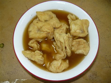 Pork is cooked in a herbal tea broth and served with shiitake mushrooms, fried tofu puffs. Pin on KL - Bak Kut Teh