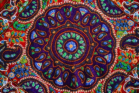 Pateh Sewing Iranian Folk Art Iranian Art Folk Art Islamic Art