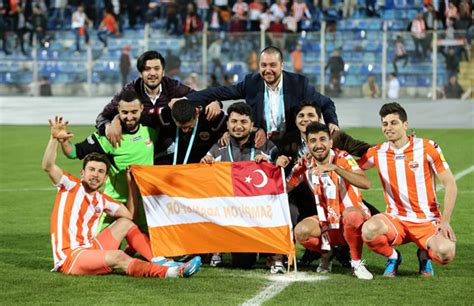 Adana demirspor, 8 nisan gününde oynadığı 5 maçta; Adanaspor-Adana Demirspor maçında Graeme Souness ruhu!
