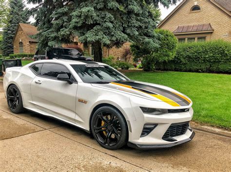 What is the new Camaro not street legal? 2