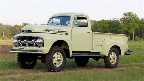 1952 Ford Marmon Herrington