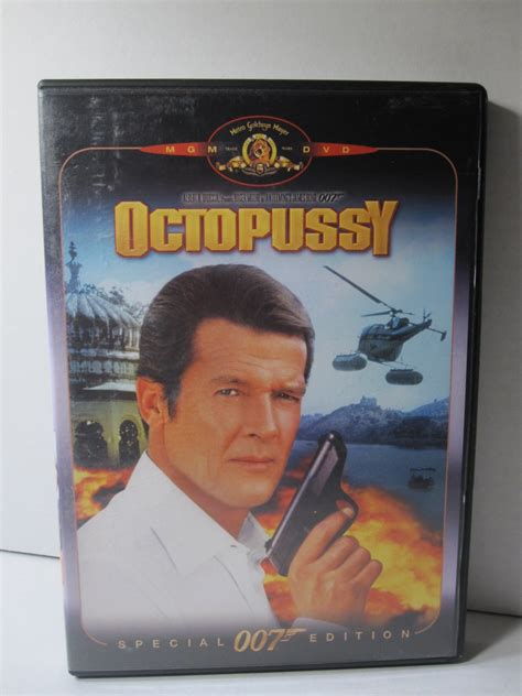 dvd james bond 007 octopussy special edition w booklet