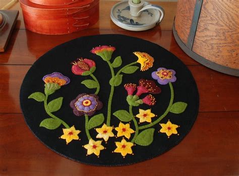 Wool Applique Kit And Pattern Jacobean By Horseandbuggycountry