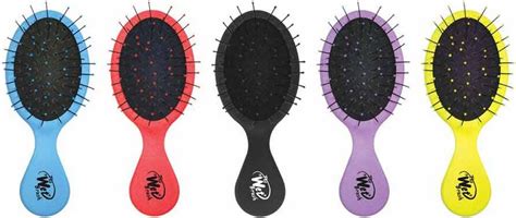 Hair Brush Squirt