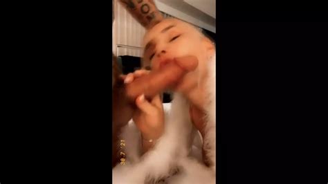 Zoie Burgher Cumshot Facial Sextape Onlyfans Video Leaked AllFreeNudes
