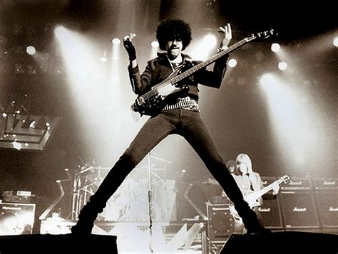 Thin Lizzy In Concert Hammersmith Odeon 1976 Past Daily